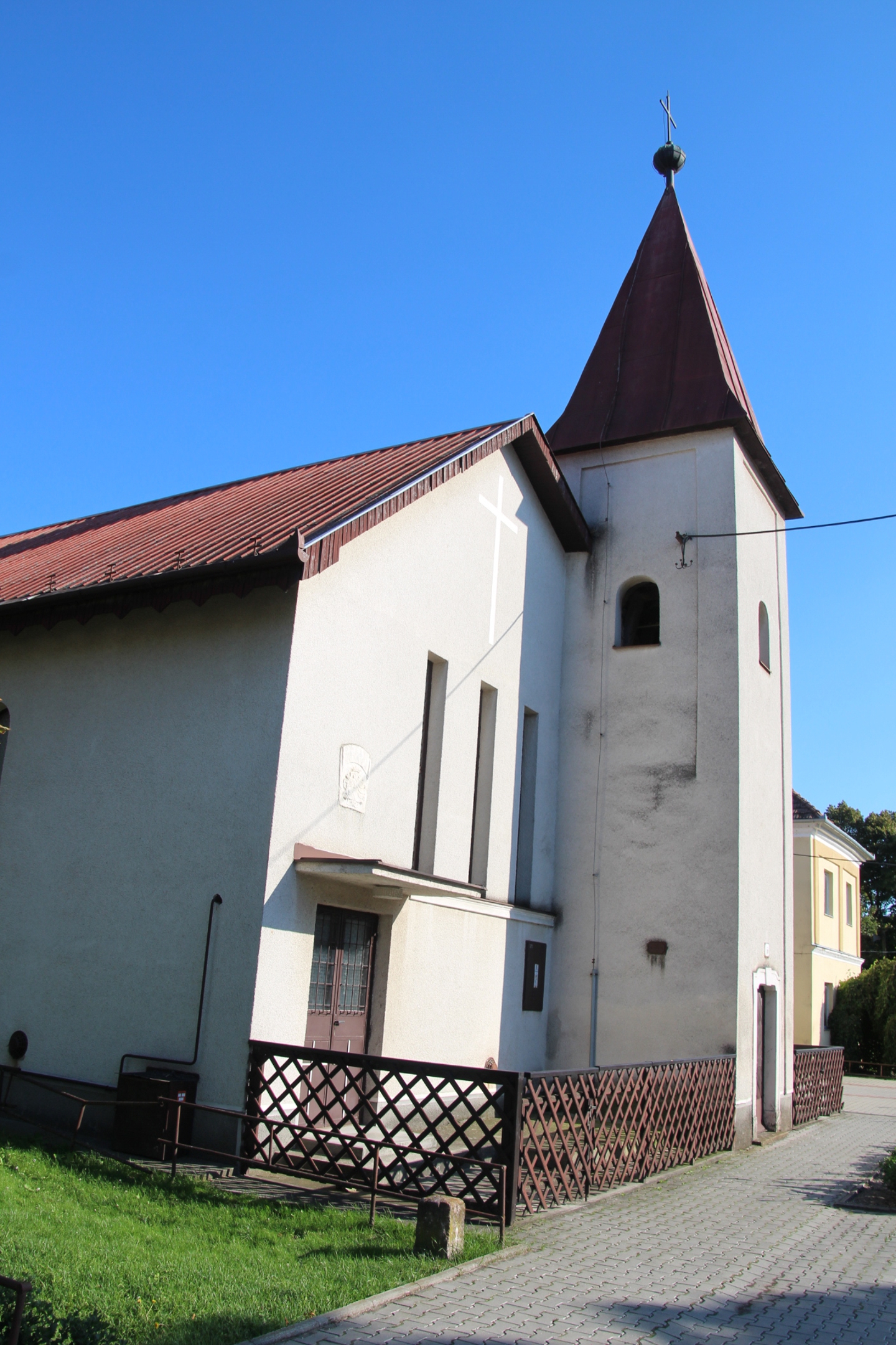 A Szent Kereszt Felmagasztalása nevet viselő római katolikus templom