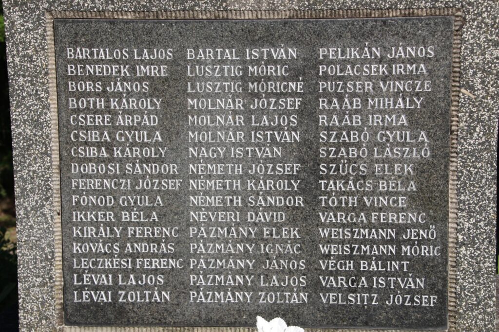 A 2. világháborúban elesettek emlékműve