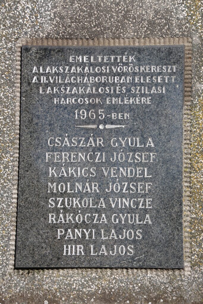 A 2. világháborúban elesettek emlékműve