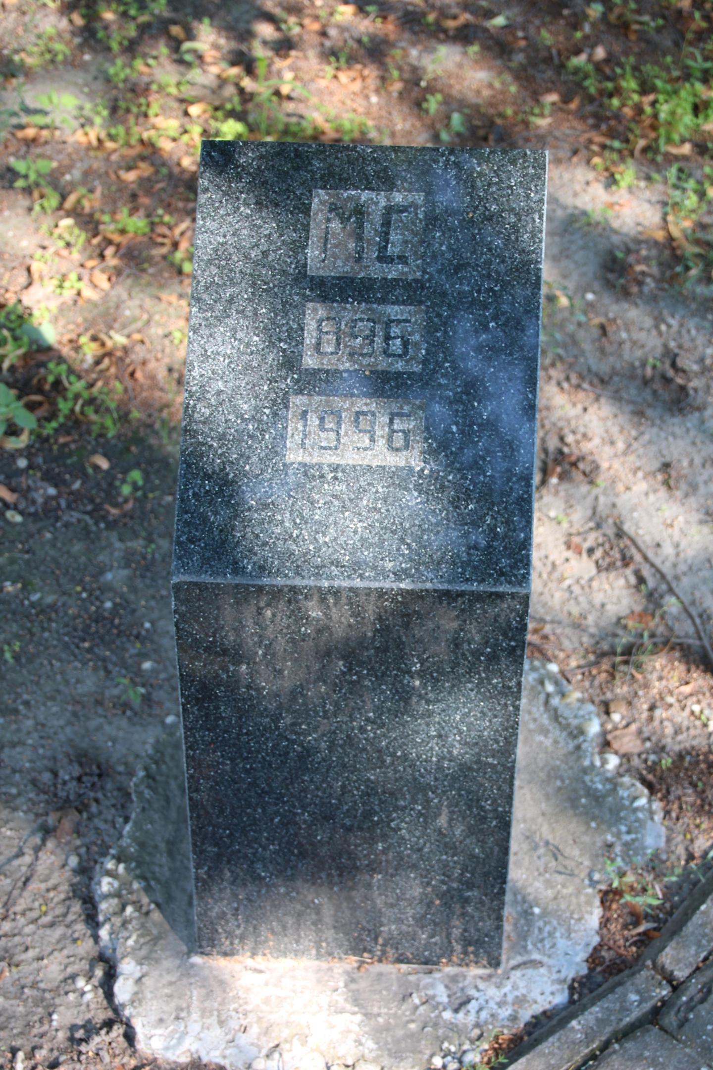 Millecentenárium emlékköve