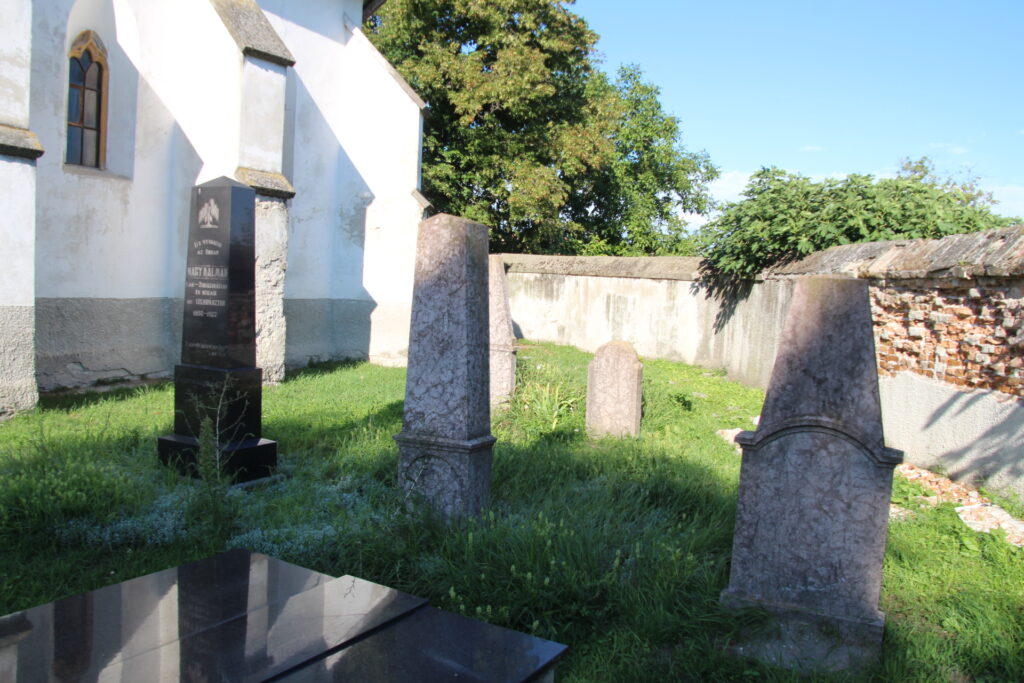 Wámossy István lelkipásztor sírja