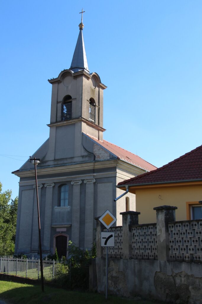 Hippói Szent Ágoston tiszteletére szentelt római katolikus templom