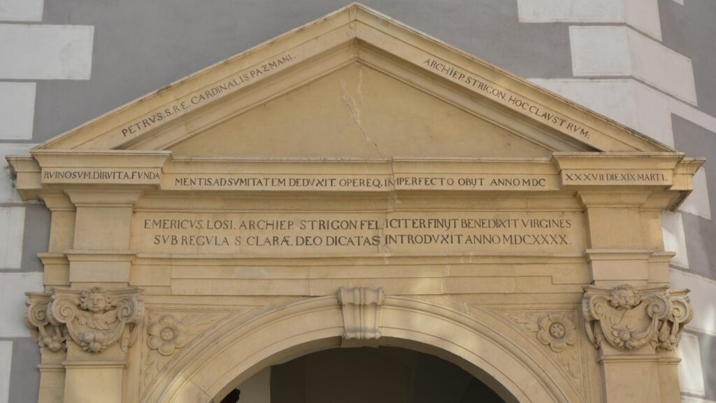 Klarisszák temploma