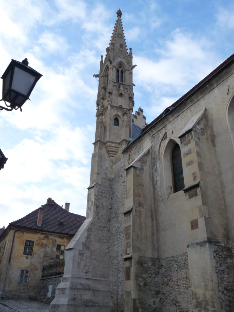 Klarisszák temploma