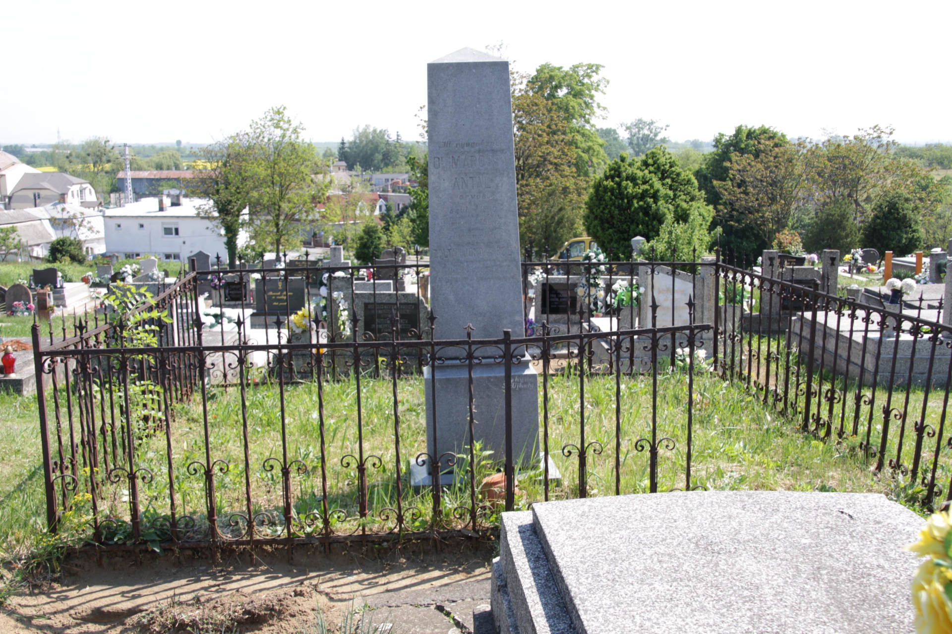 Dr. Marossy Antal sírja