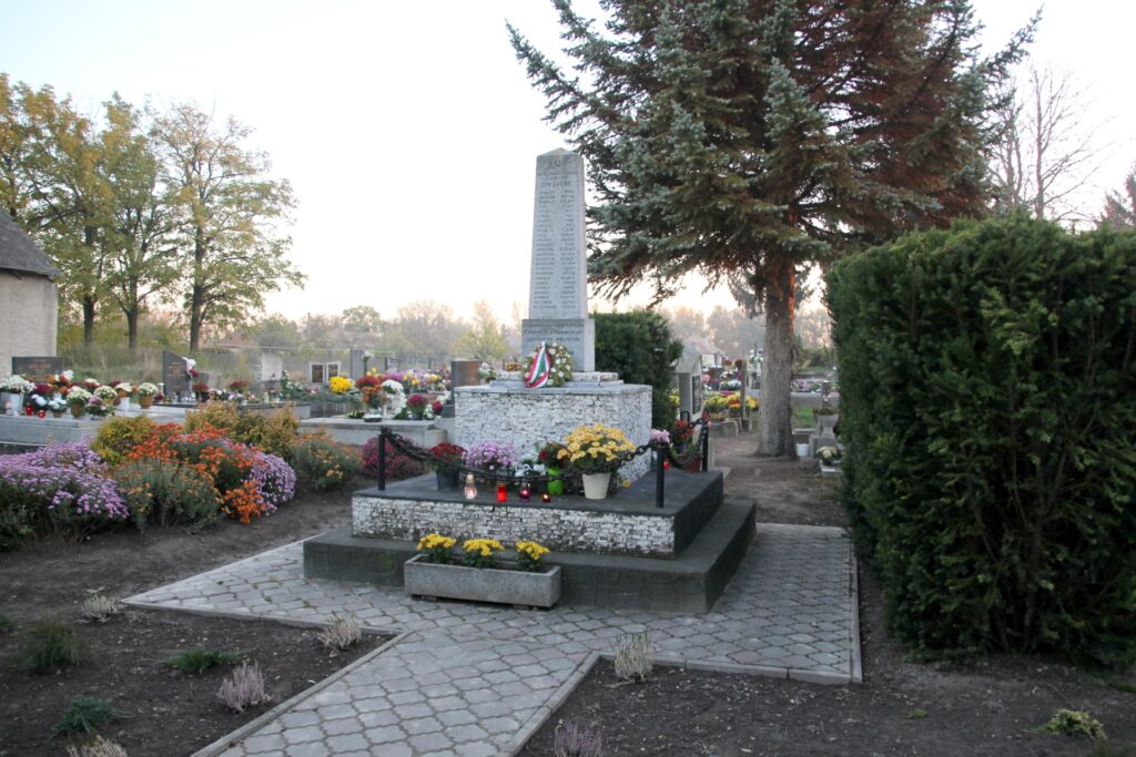 A 2. világháborúban elesettek emlékműve