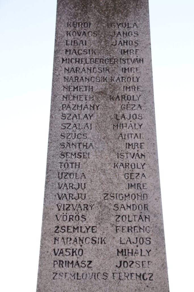 A 2. világháborúban elesettek emlékműve