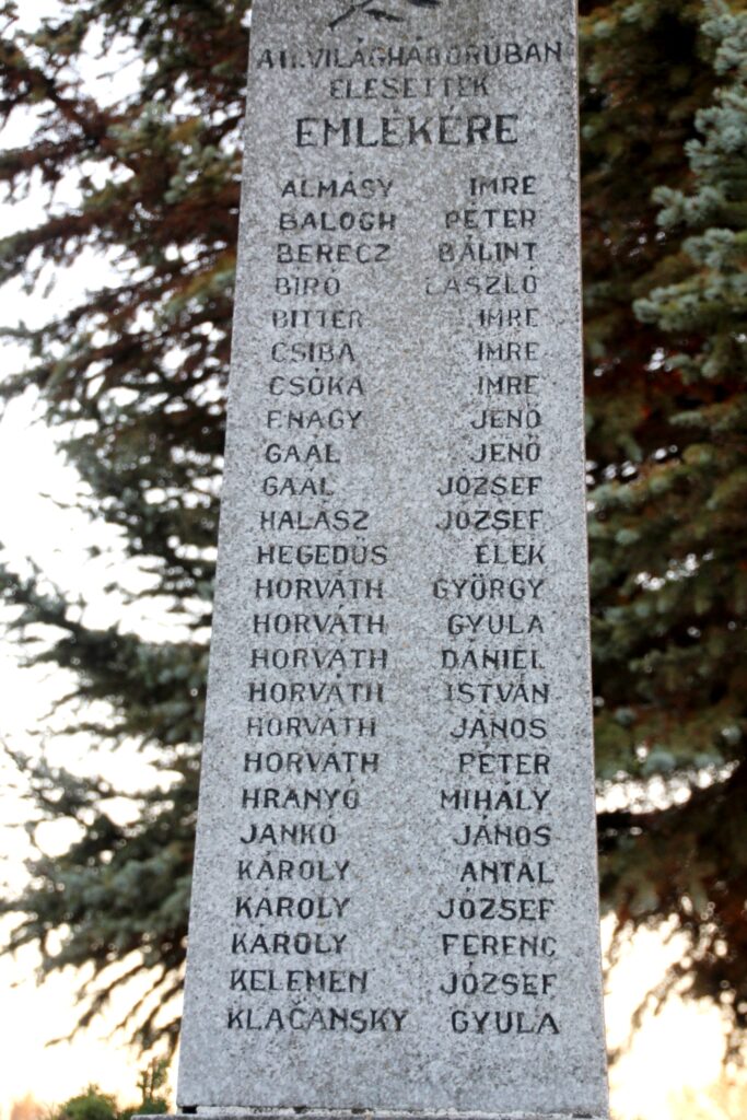 A 2. világháborúban elesettek emlékműve