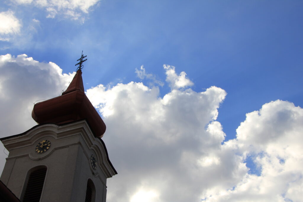 A szklabonyai római katolikus templom