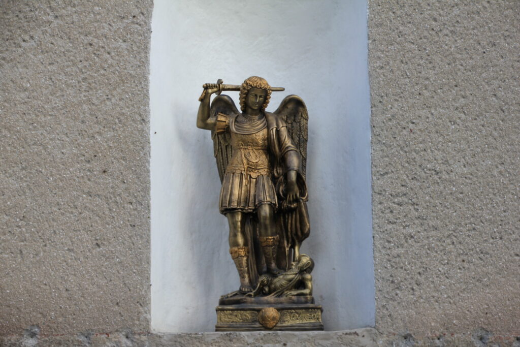 A szklabonyai római katolikus templom