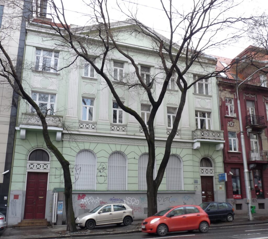 A Hallgatagsághoz páholy páholyháza (Csemadok székház)