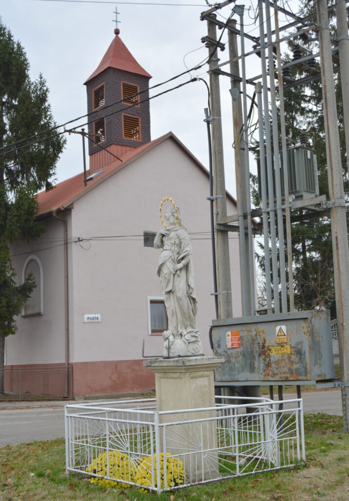 Szűz Mária szeplőtelen fogantatása - szobor