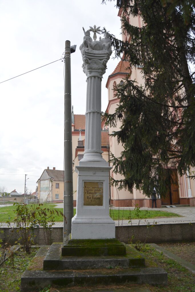 Szentháromság szobor