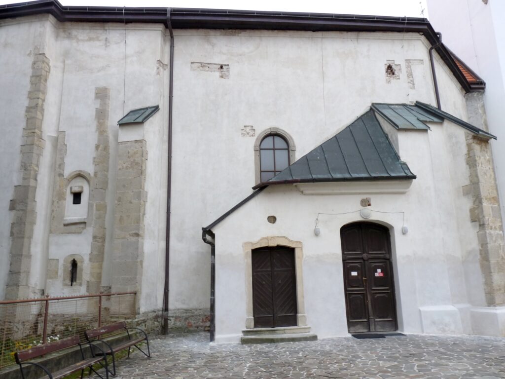 Kisboldogasszony plébániatemplom