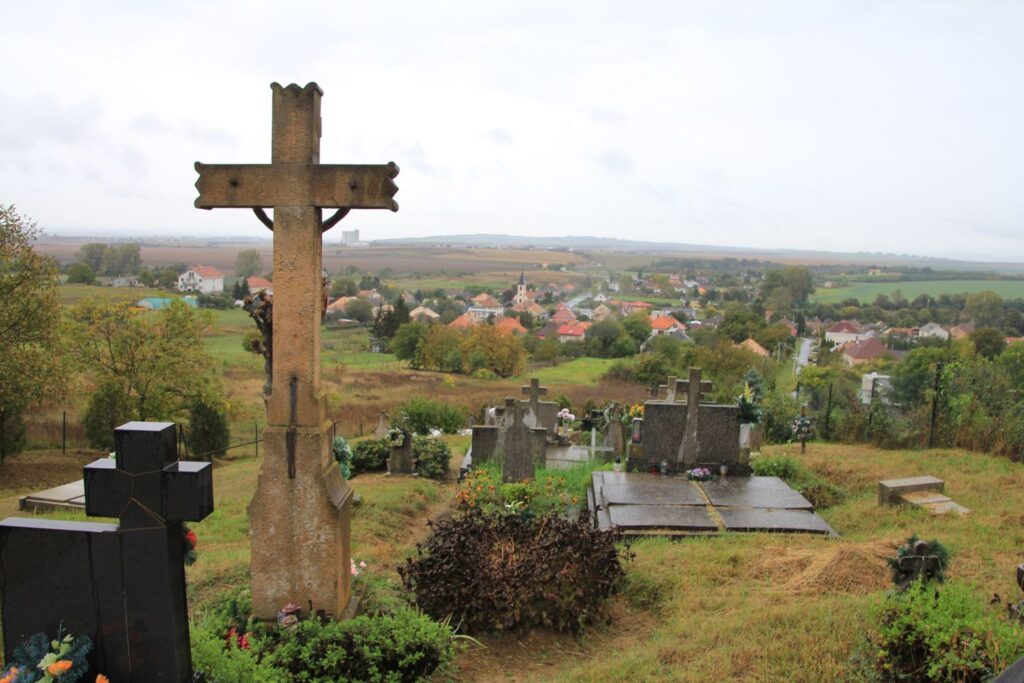 Régi központi temetői nagykereszt