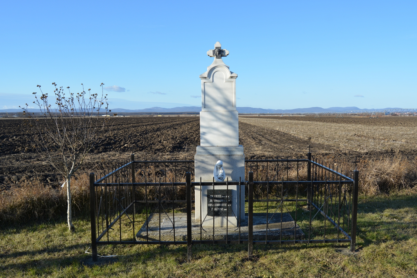 Jankó Nándor emlékkeresztje