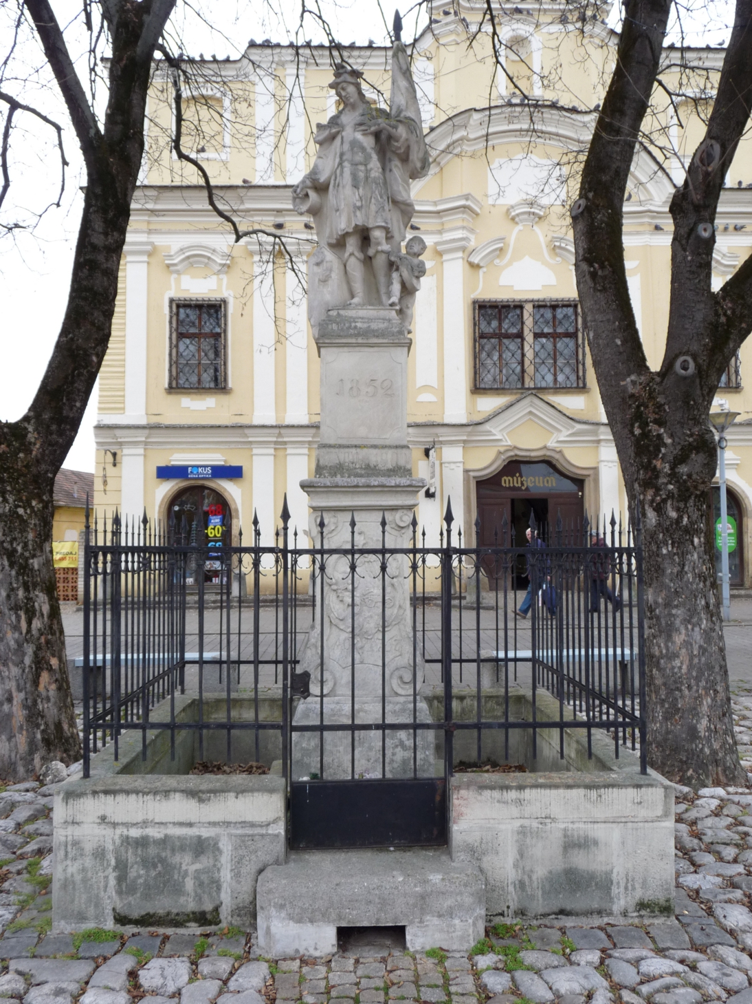 Szent Flórián-szobor