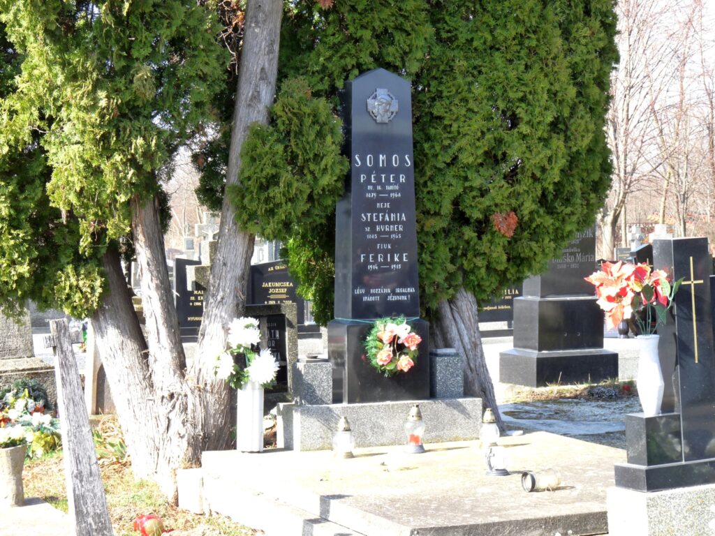 Somos Péter tanító sírja