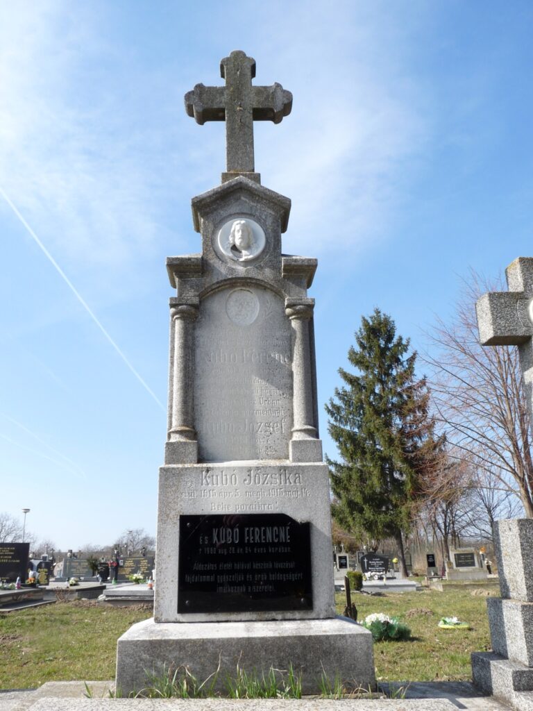 Kubó Ferenc doberdói hősi halott síremléke