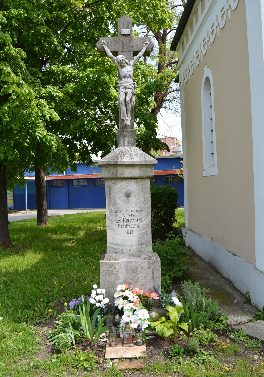 ersekujvar-ozv-kuczmann-ferencne-emlekkeresztje (1)