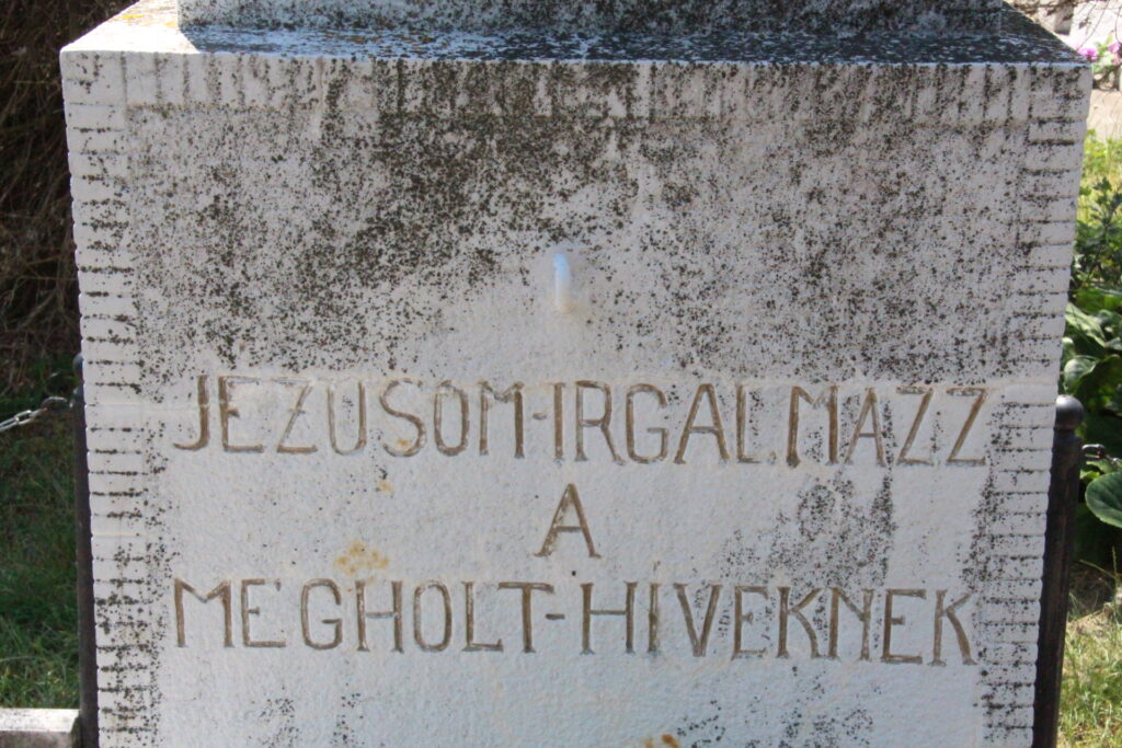 szilas-temetoi-nagykereszt (11)