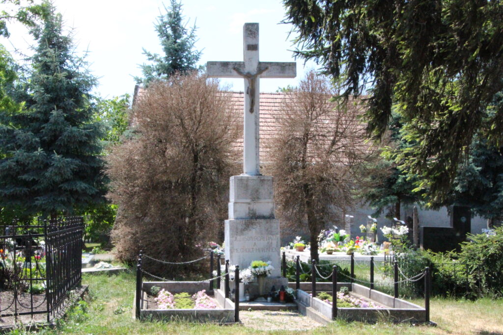 szilas-temetoi-nagykereszt (4)