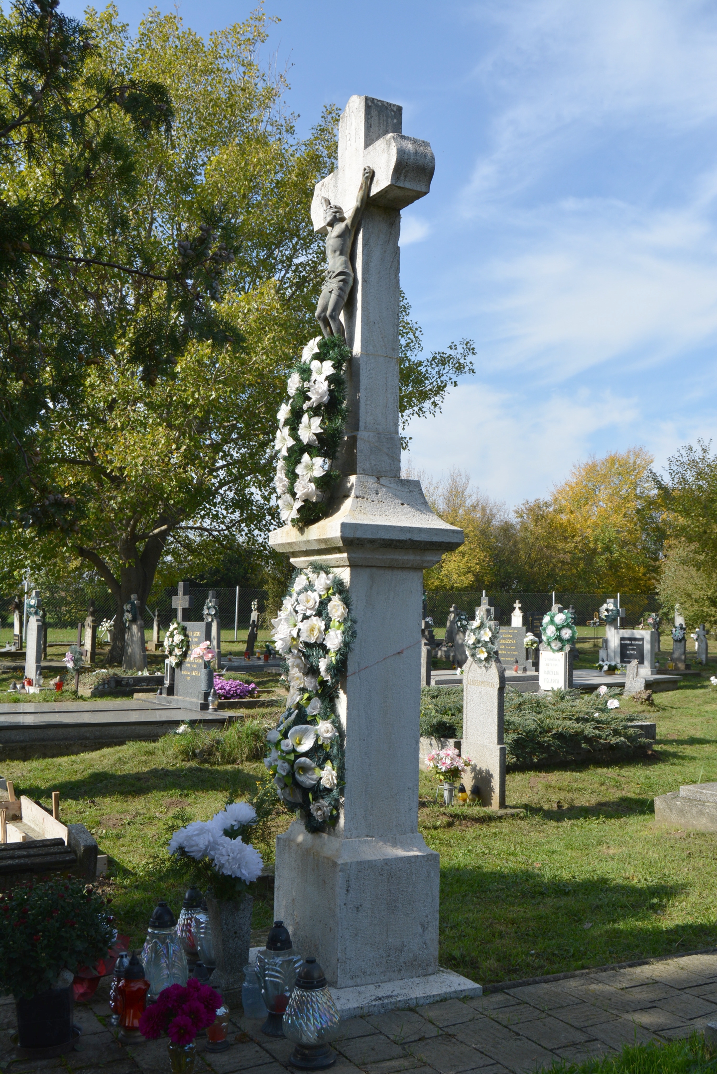 alsopel-kozponti-kereszt (4)