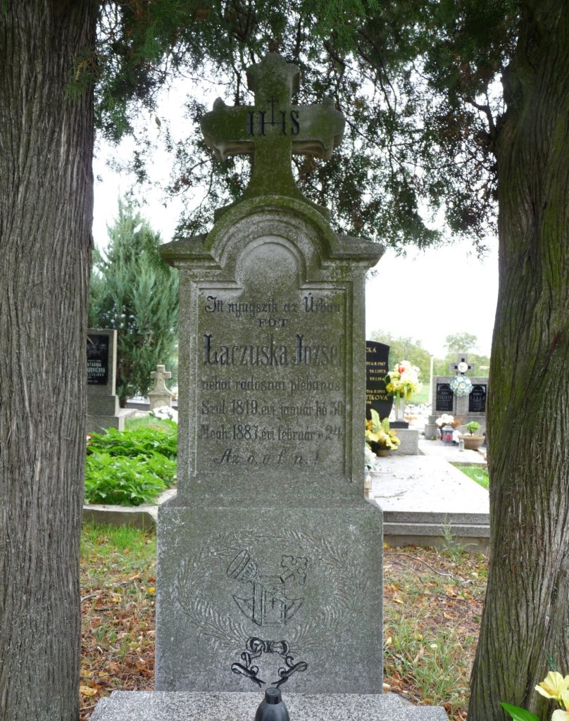 radosna-laczuska-jozsef-plebanos-sirja (5)