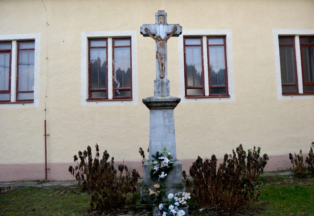 aha-templomkerti-kereszt (4)