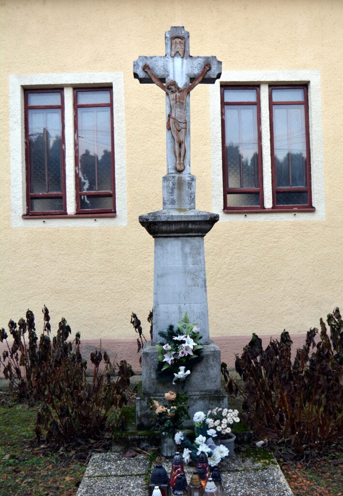 aha-templomkerti-kereszt (1)