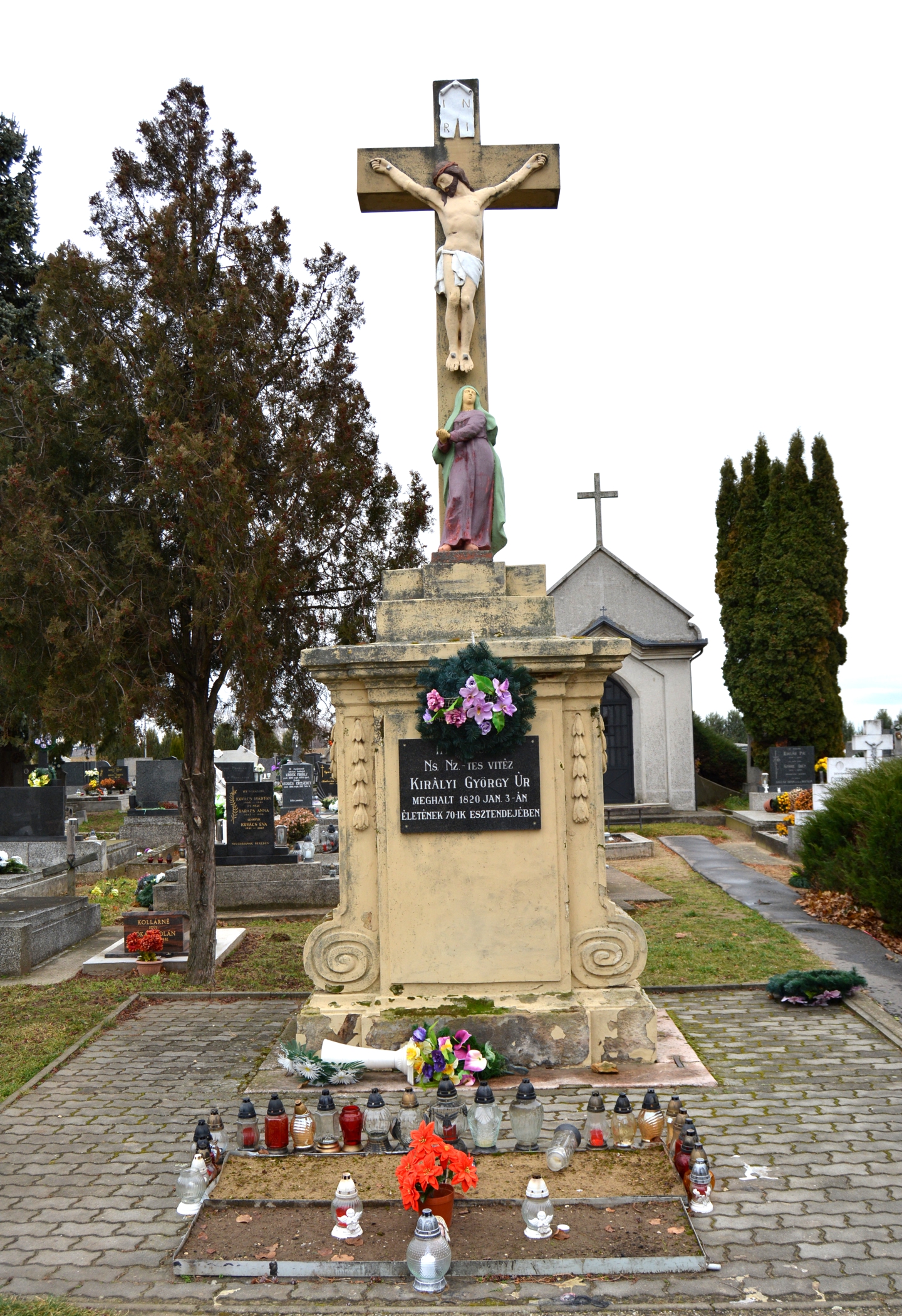 ogyalla-temetoi-nagykereszt (1)