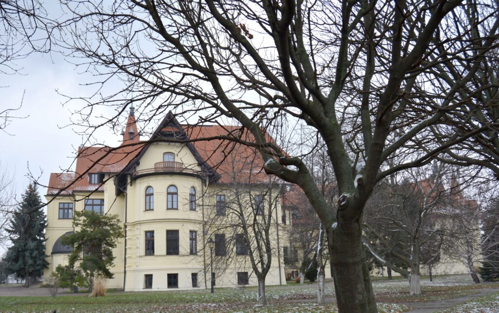 forev-pozsony-csaky-kastely (7)