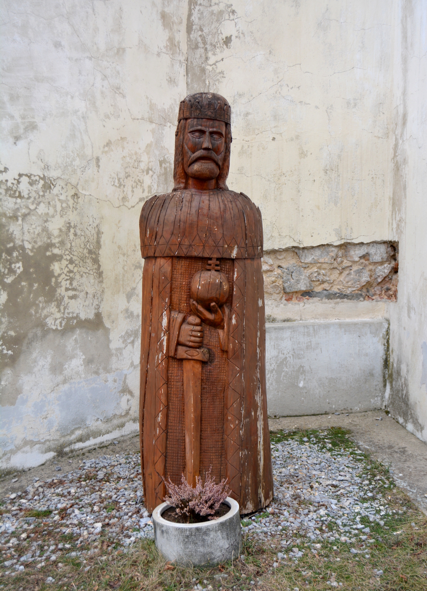 kolon-szent-istvan-szobra (5)