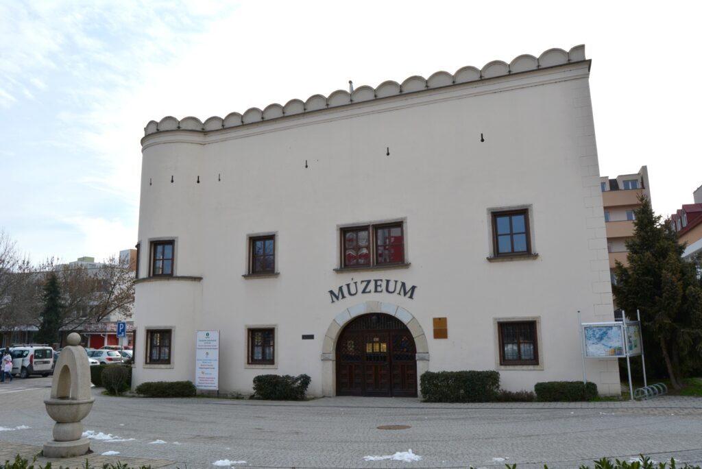 szenc-torok-haz (9)