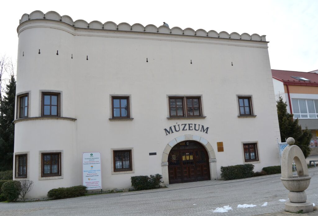szenc-torok-haz (8)