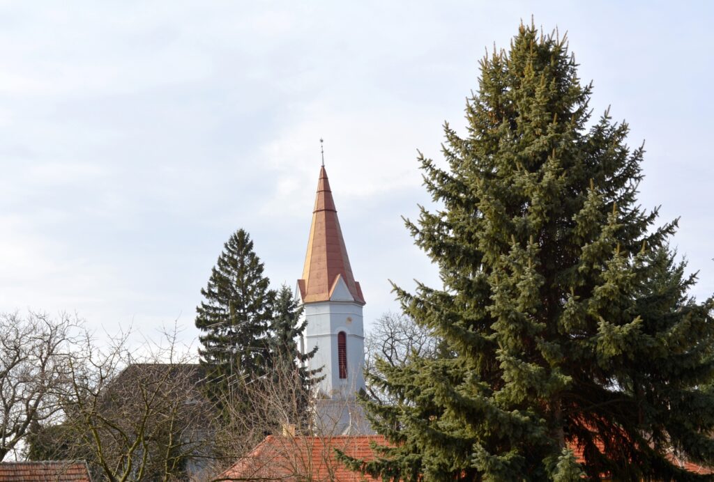 ogyalla-reformatus-templom (4)