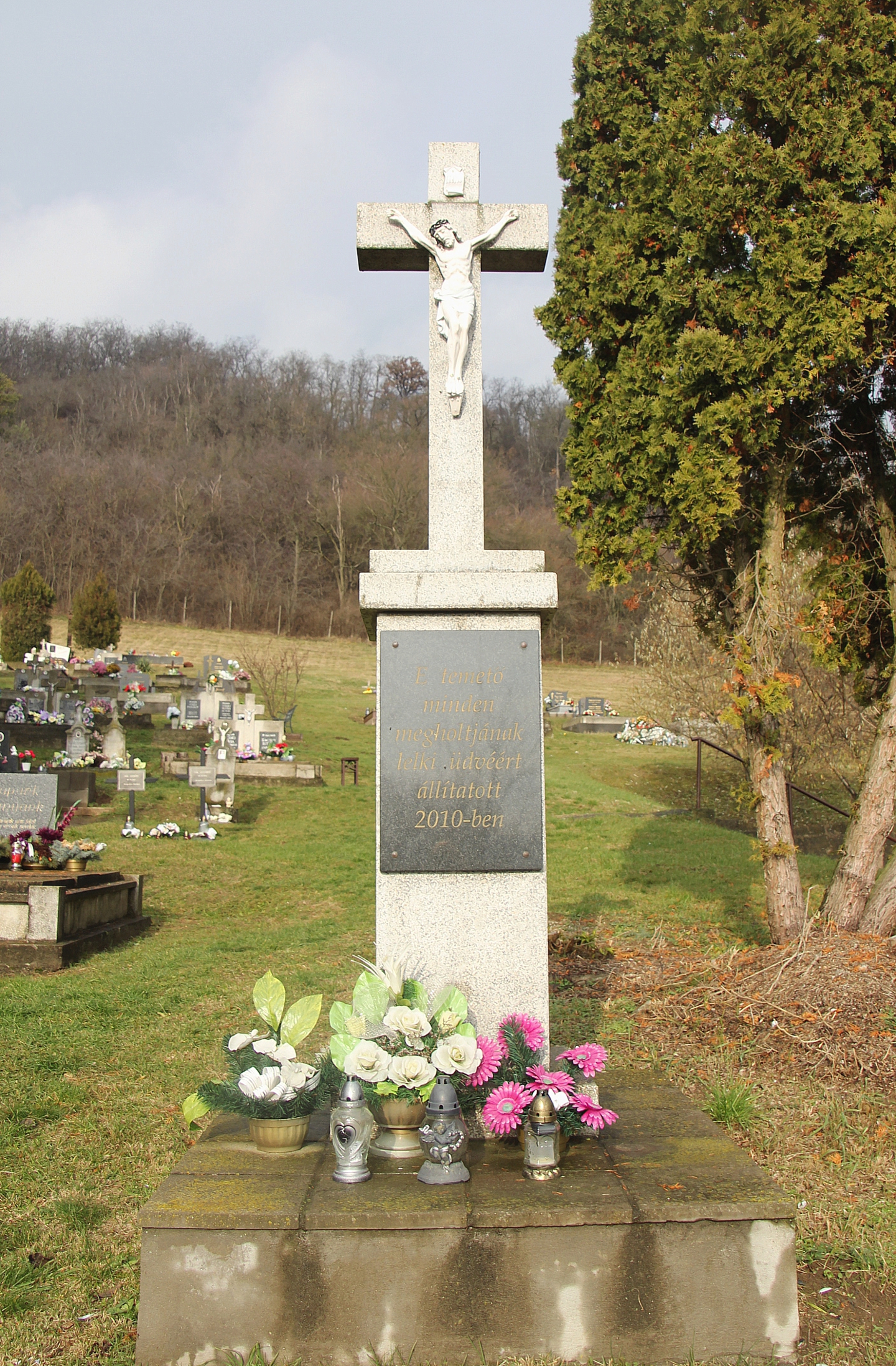 szecsenykovacsi-temeto-kereszt-1