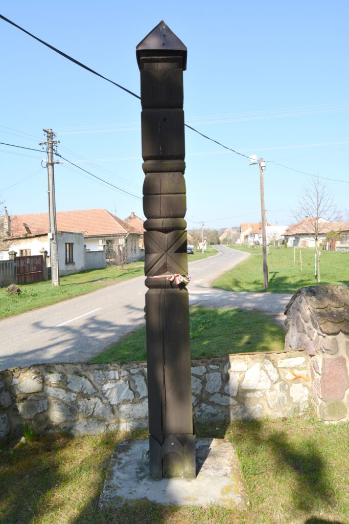 ipolypaszto-1848-as-kopjafa (4)