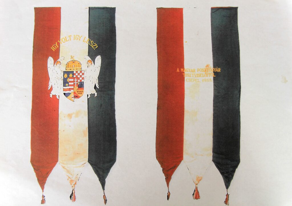 kokeszi-orszagzaszlo-tarto-5