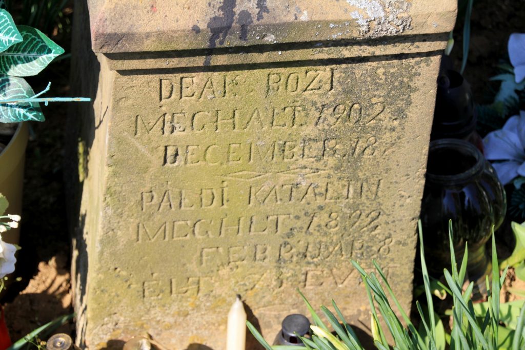 ipolykeszi-vaskereszt-temetoben-5