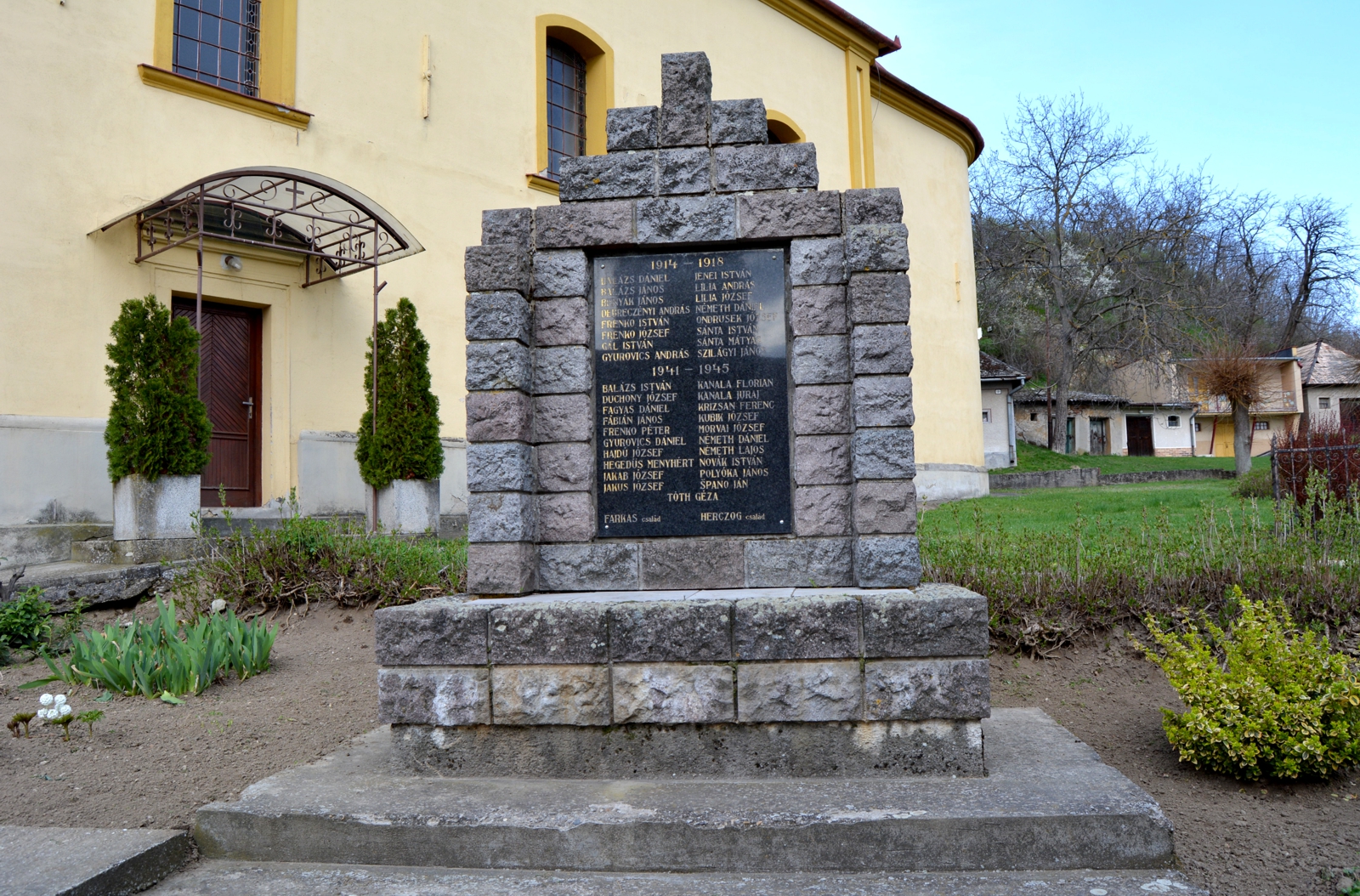 szete-haborus-emlekmu (1)