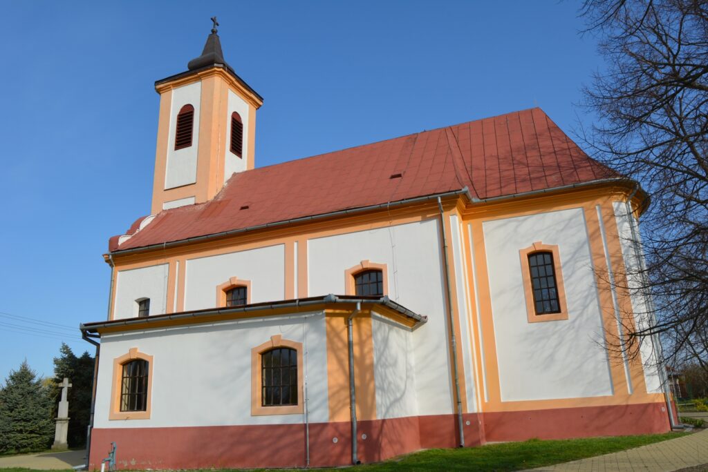ipolyszakallos-katolikus-templom (3)