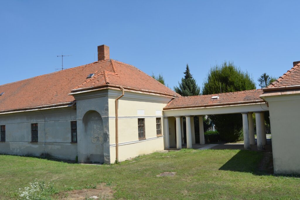 hontvarsany-kastely (15)