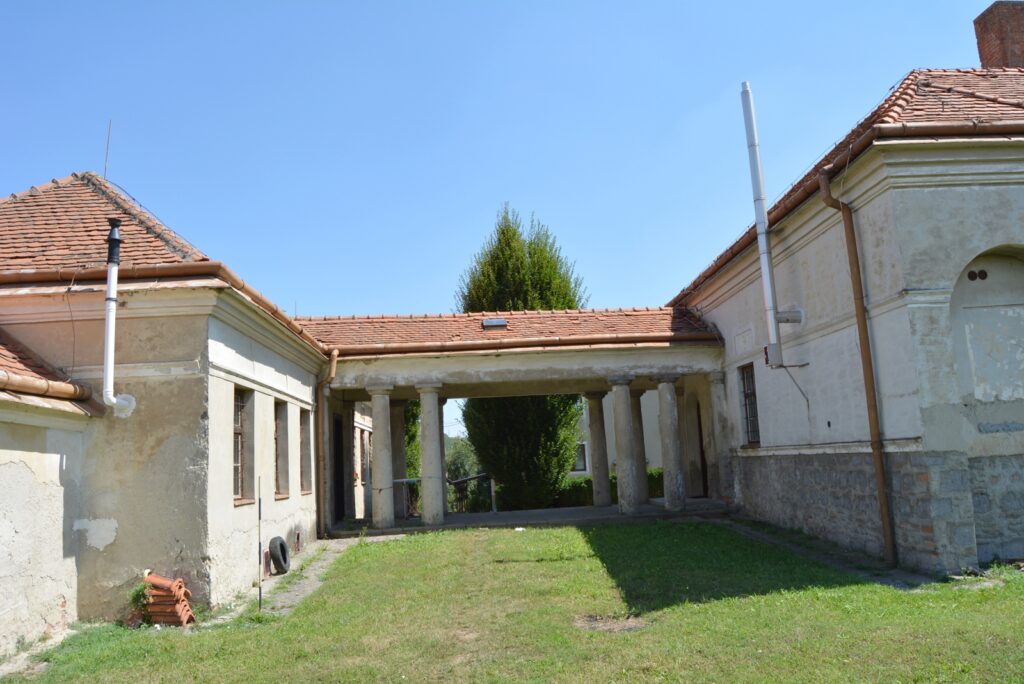 hontvarsany-kastely (14)