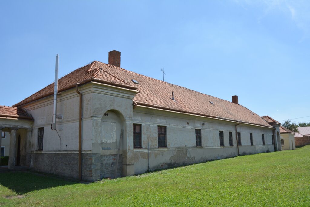 hontvarsany-kastely (13)