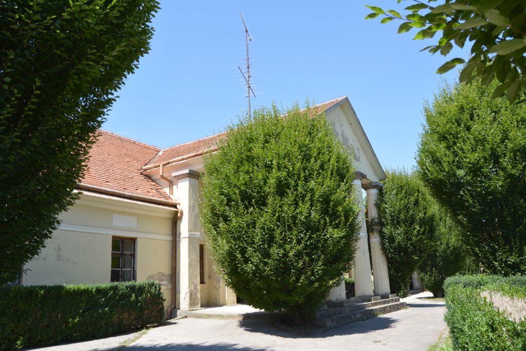 hontvarsany-kastely (9)