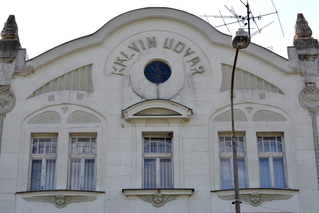 leva-kalvin-udvar (9)