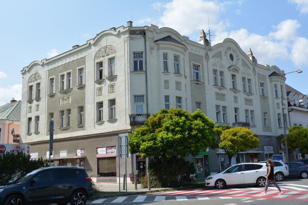 leva-kalvin-udvar (3)