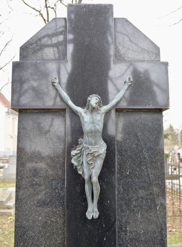 nagysallo-dudich-endre-sirja (5)