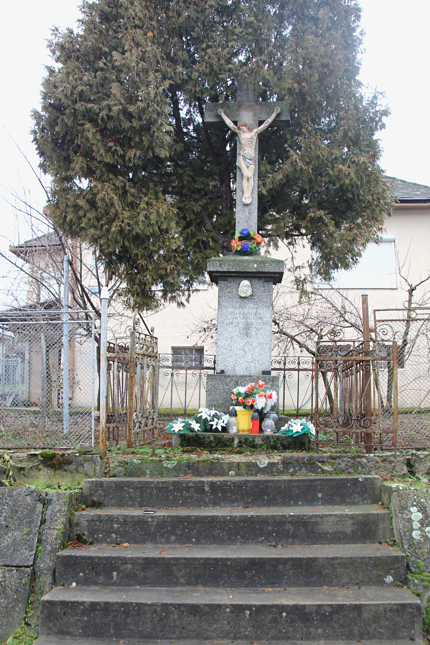 csab-faluhatart-jelzo-kereszt-1